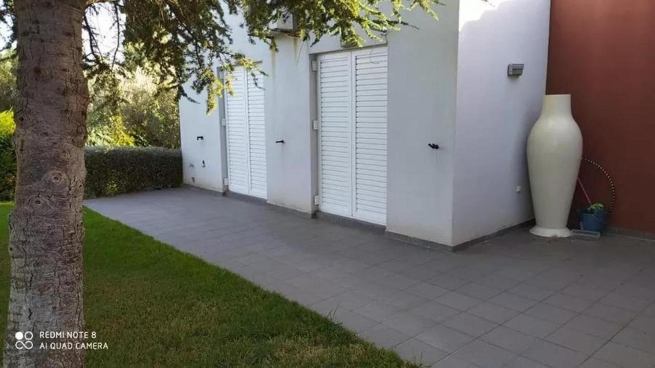 Luxurious 6 Bedroom Villa In A Great Location Chalkida Luaran gambar