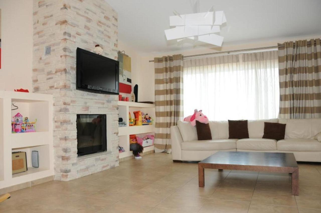 Luxurious 6 Bedroom Villa In A Great Location Chalkida Luaran gambar